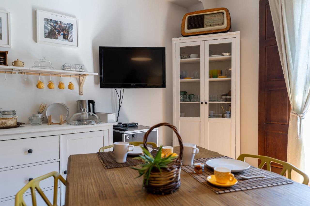 Casa Dell'Escursionista Bed & Breakfast Cerchiara di Calabria Екстериор снимка