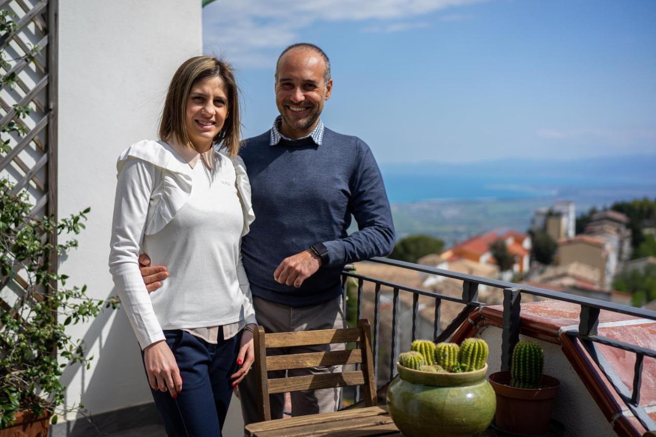 Casa Dell'Escursionista Bed & Breakfast Cerchiara di Calabria Екстериор снимка