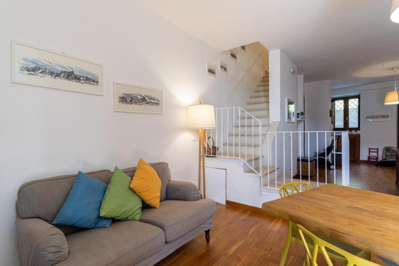 Casa Dell'Escursionista Bed & Breakfast Cerchiara di Calabria Екстериор снимка