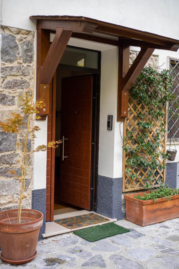 Casa Dell'Escursionista Bed & Breakfast Cerchiara di Calabria Екстериор снимка