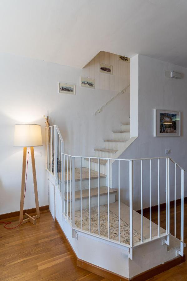 Casa Dell'Escursionista Bed & Breakfast Cerchiara di Calabria Екстериор снимка